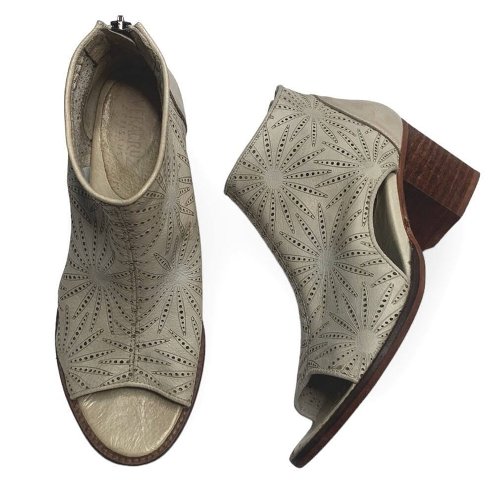 Veracruz Perforated Western Stack Heel Zip Ankle Leather Booties S-041 7.5-8 US
